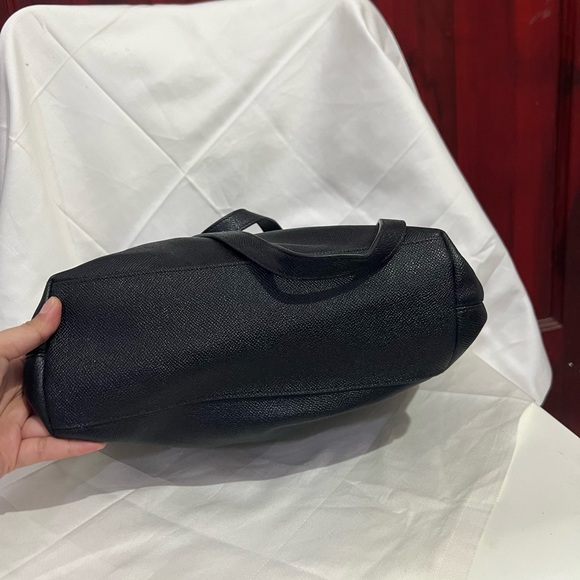 Coach - Picture 4 of 8